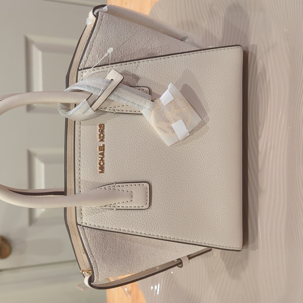 Michael Kors Avril XS Cream Satchel Crossbody Bag NWT - Picture 5 of 10